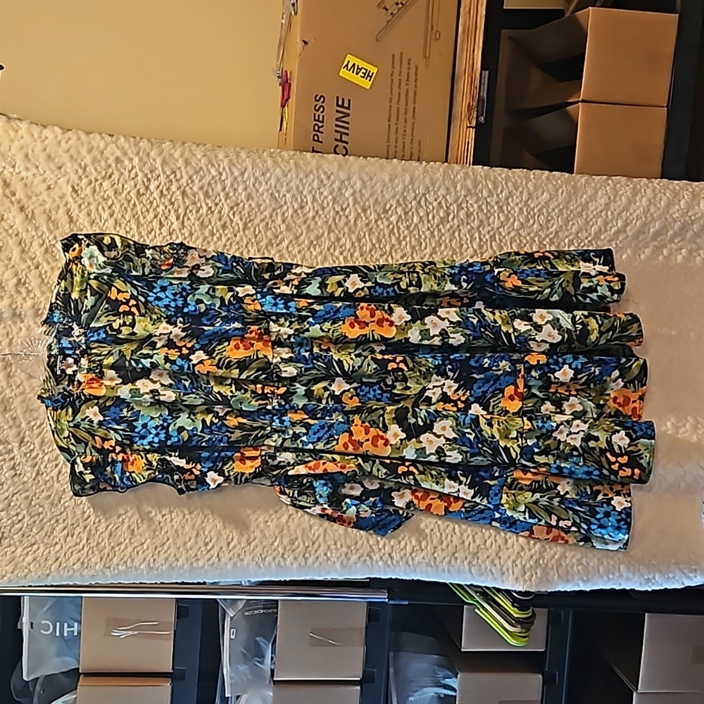 Bloomchic Dress size 12 Floral Tiered Dress - Picture 7 of 15